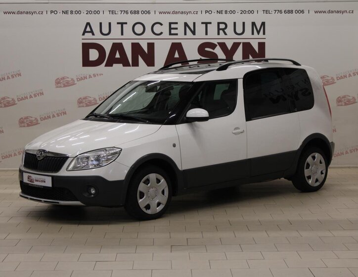 Škoda Roomster 1