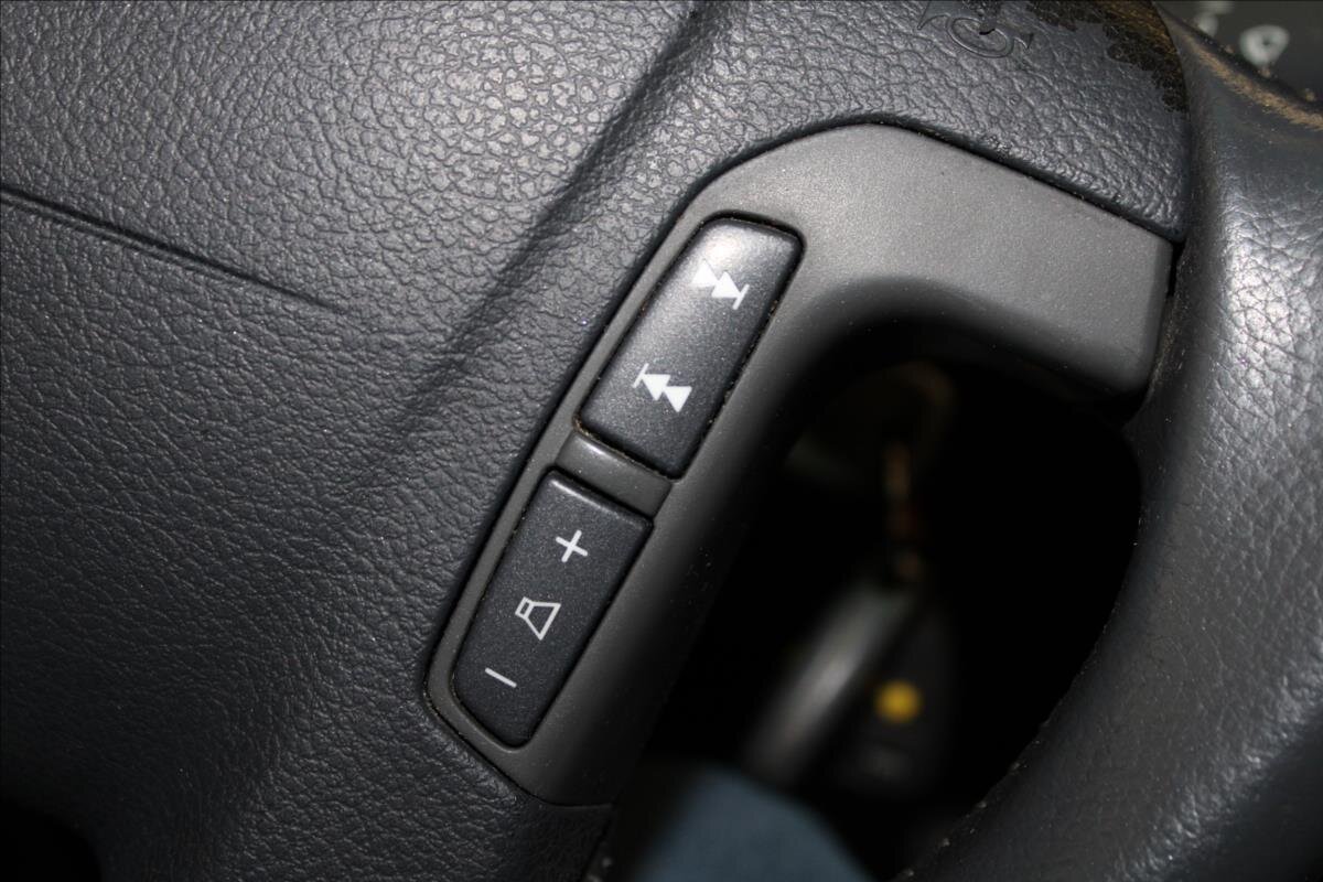 Volvo V70 Kombi 2,4 l 125 kw