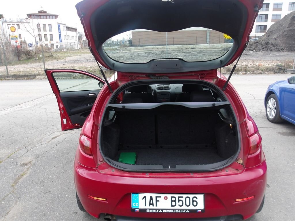 Alfa Romeo 147 Hatchback 1,6 l 77 kw