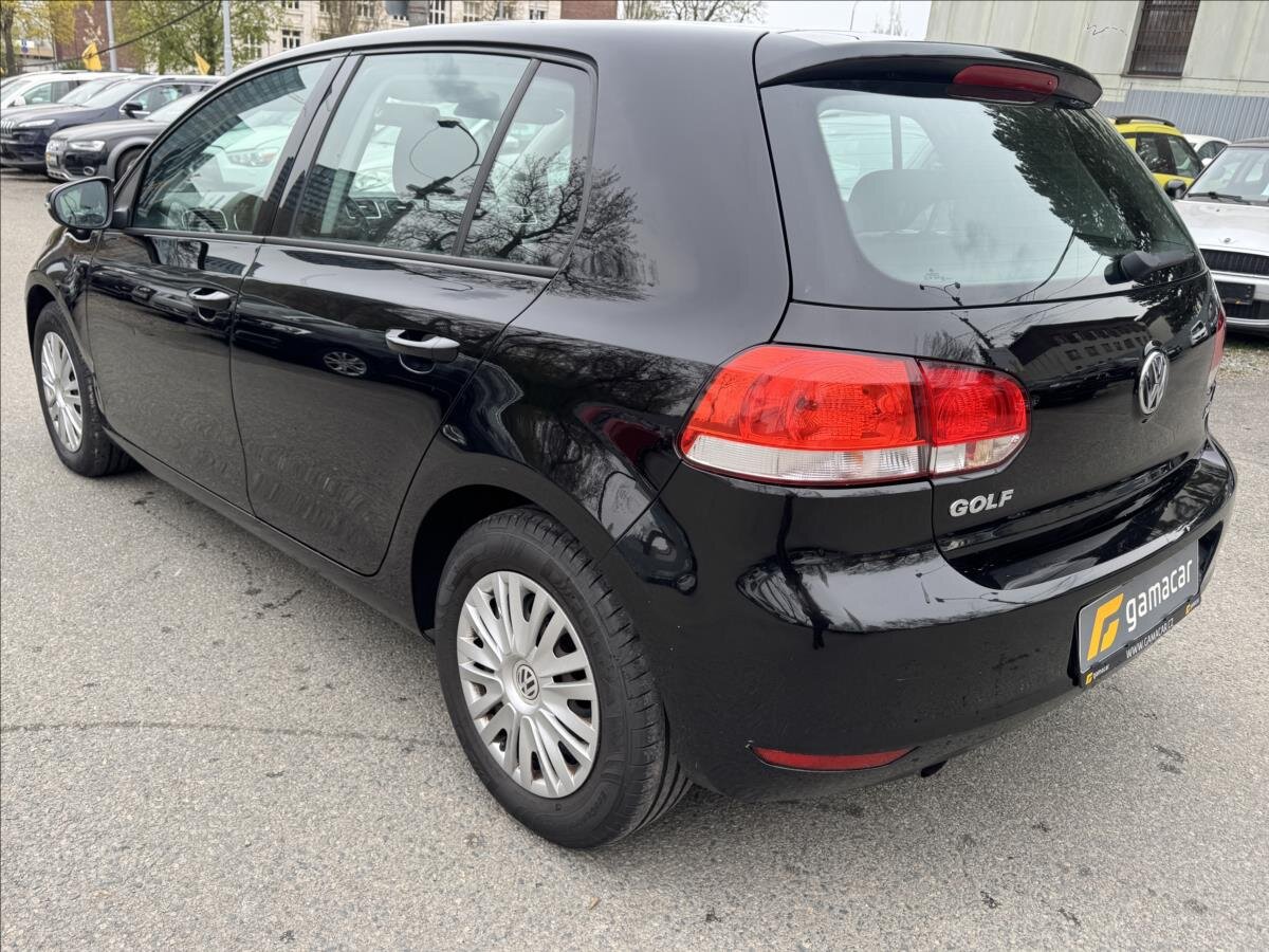 Volkswagen Golf Hatchback 1,6 l 77 kw