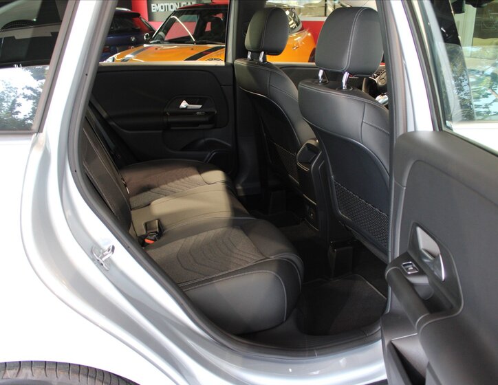 Mercedes-Benz Třídy B Hatchback 1,3 l 100 kw