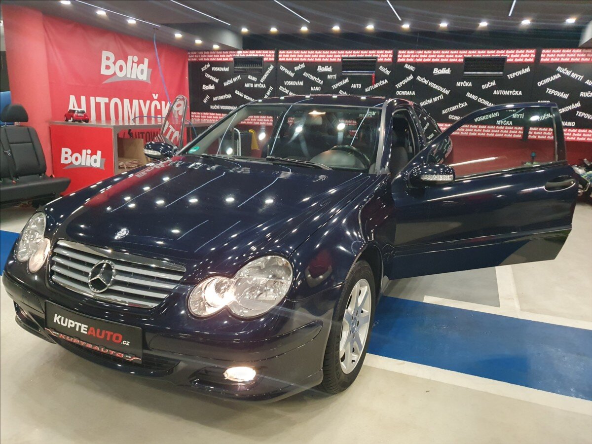 Mercedes-Benz Třídy C Hatchback 1,8 l 105 kw