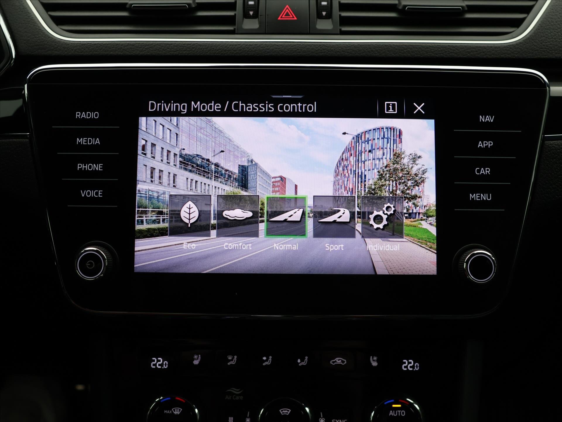 Škoda Superb Kombi 2,0 l 110 kw