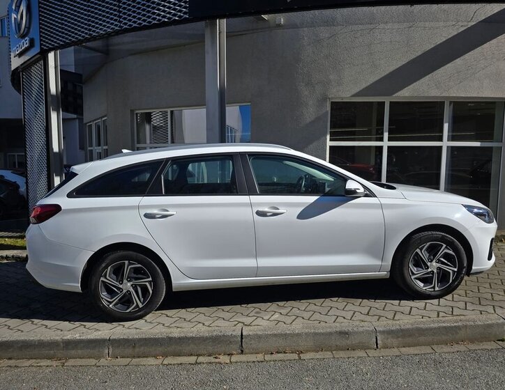 Hyundai i30 Kombi 1,5 l 80 kw