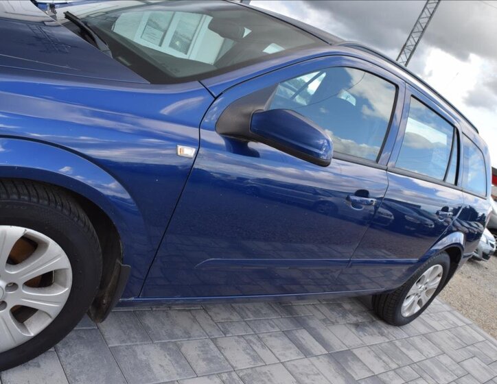 Opel Astra Kombi 1,9 l 74 kw