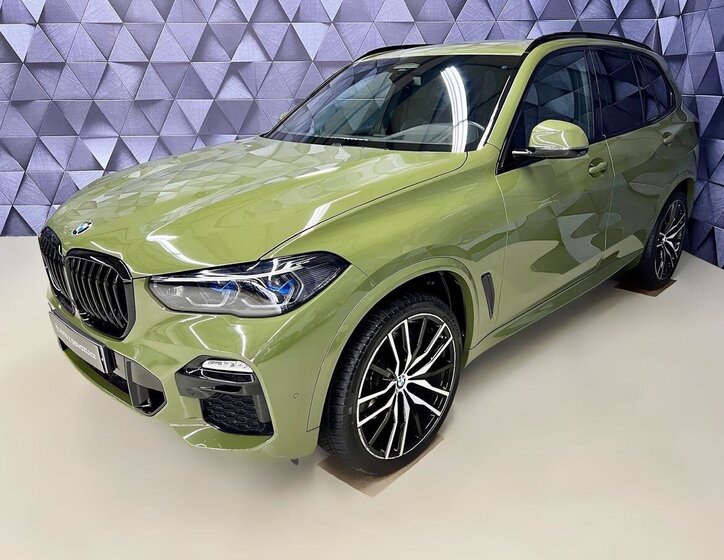 BMW X5 SUV 3,0 l 210 kw