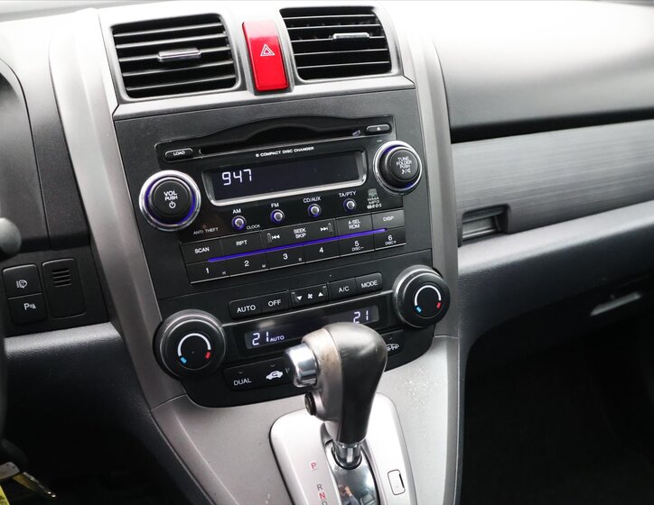 Honda CR-V SUV / Terénní 2,4 l 122 kw