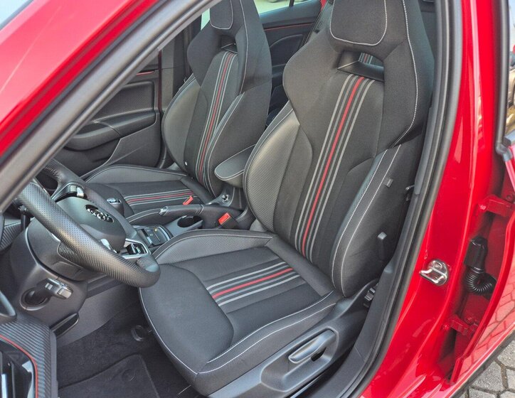 Škoda Scala Hatchback 1,5 l 110 kw