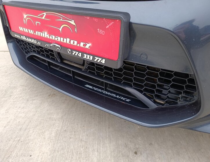 BMW M5 Sedan 4,4 l 460 kw