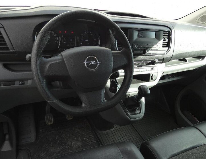 Opel Vivaro Užitková 2,0 l 106 kw