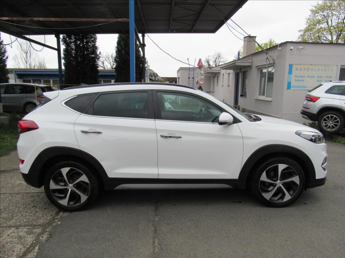 Hyundai Tucson SUV / Terénní 1,6 l 130 kw