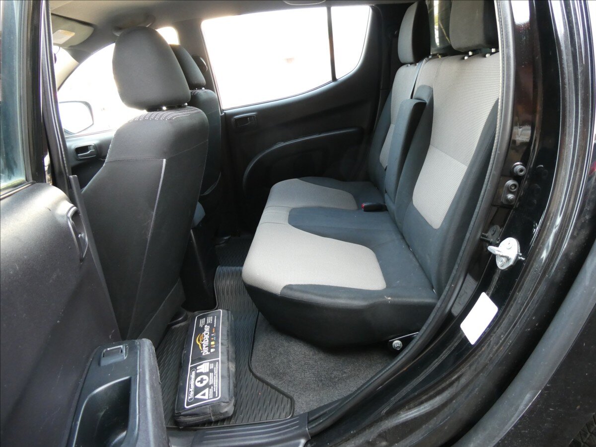 Mitsubishi L200 Pick-up 2,5 l 100 kw