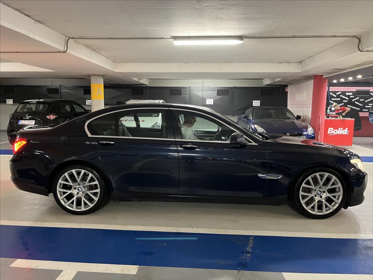BMW Řada 7