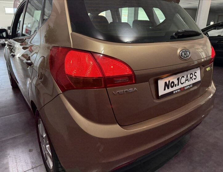 KIA Venga MPV 1,4 l 66 kw