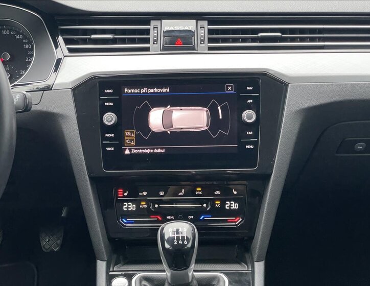 Volkswagen Passat Kombi 2,0 l 110 kw