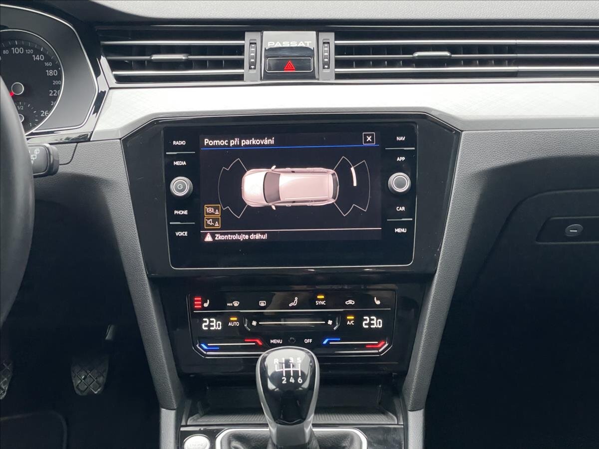 Volkswagen Passat Kombi 2,0 l 110 kw