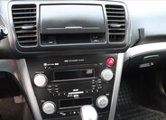 Subaru Legacy Kombi 2,0 l 121 kw