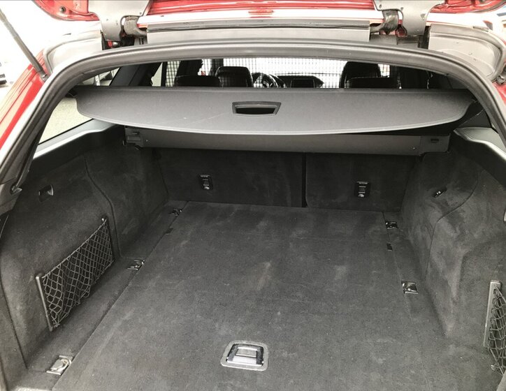 Mercedes-Benz Třídy E Kombi 2,1 l 100 kw