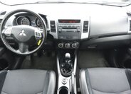 Mitsubishi Outlander SUV 2,3 l 130 kw