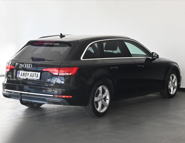 Audi A4 Kombi 2,0 l 140 kw