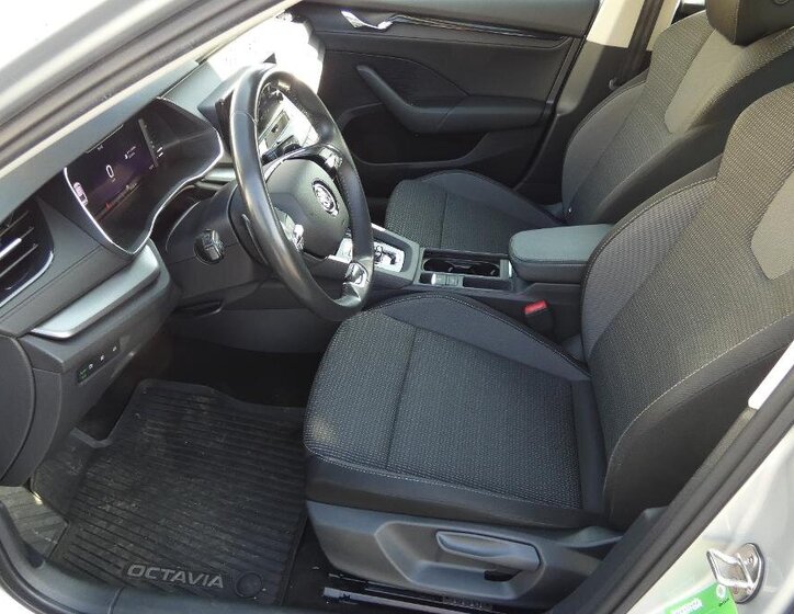 Škoda Octavia Sedan / Limuzína 2,0 l 110 kw