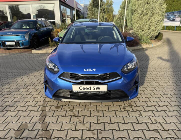 KIA Ceed 10