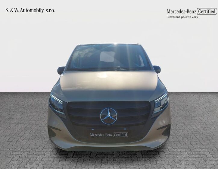 Mercedes-Benz Vito 2