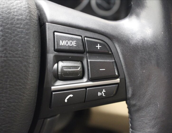 BMW Řada 5 Sedan / Limuzína 3,0 l 150 kw