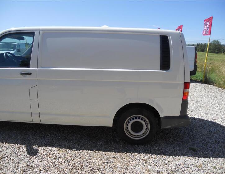Volkswagen Transporter 9