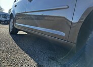 Volkswagen Touran MPV 1,2 l 77 kw