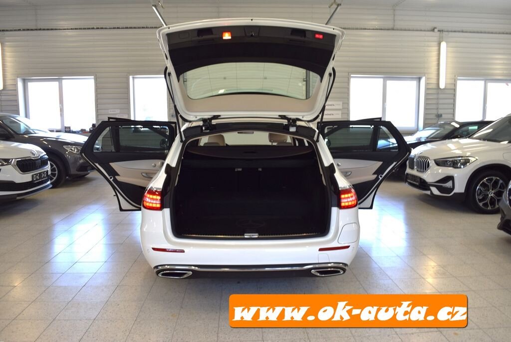 Mercedes-Benz Třídy E Kombi 0,0 0