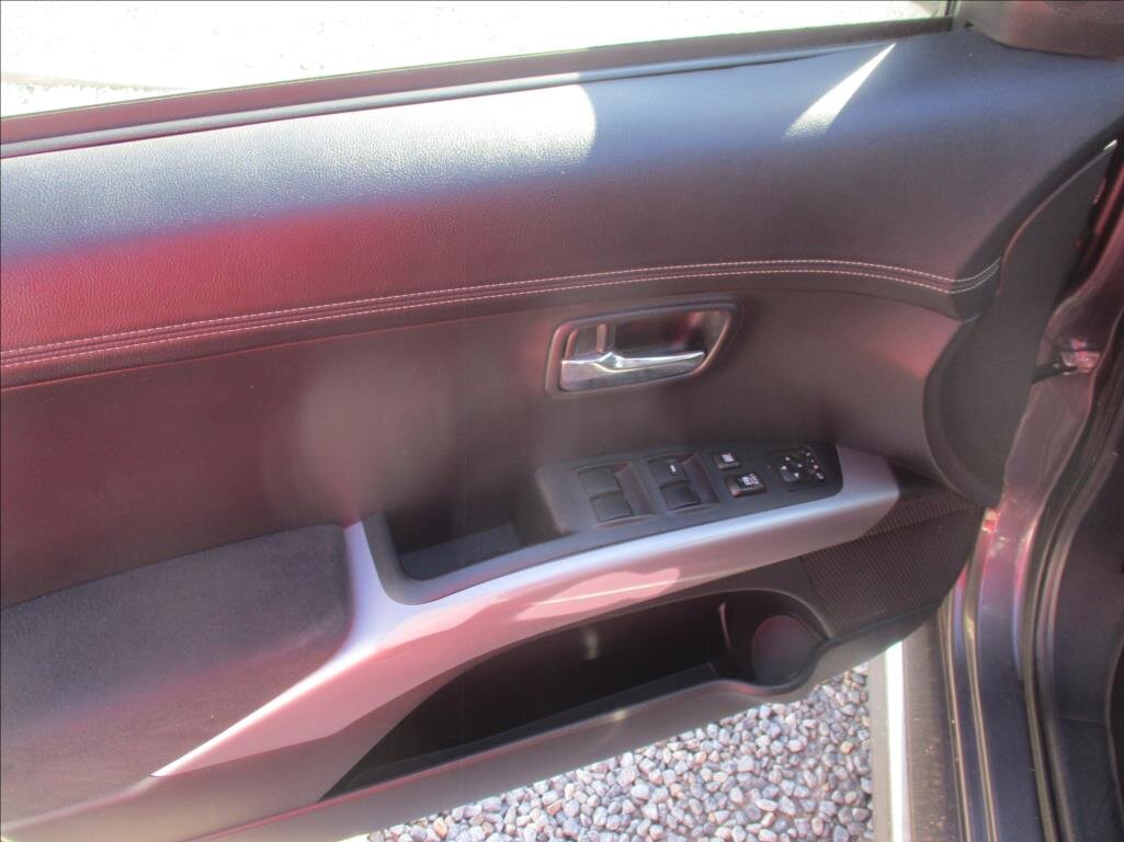 Mitsubishi Outlander SUV / Terénní 2,2 l 115 kw