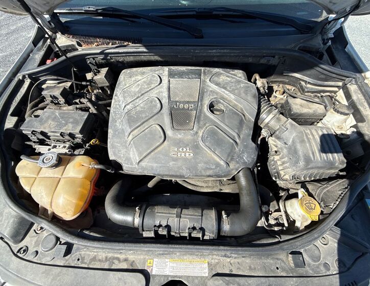 Jeep Grand Cherokee 30