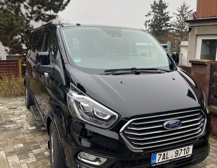 Ford Tourneo Custom VAN-Minibus 0,0 0