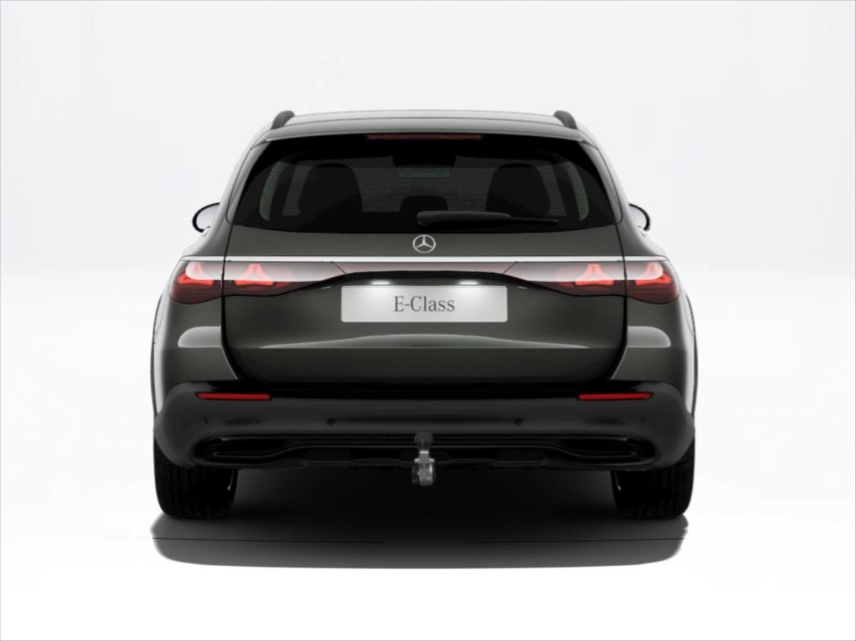 Mercedes-Benz Třídy E Kombi 2,0 l 145 kw