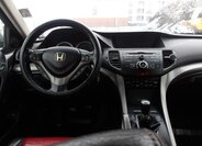 Honda Accord Kombi 2,2 l 110 kw