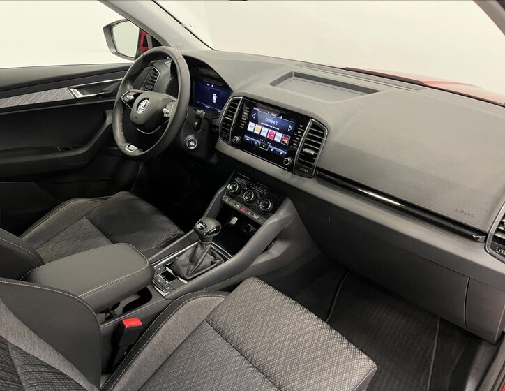 Škoda Karoq SUV / Terénní 2,0 l 110 kw
