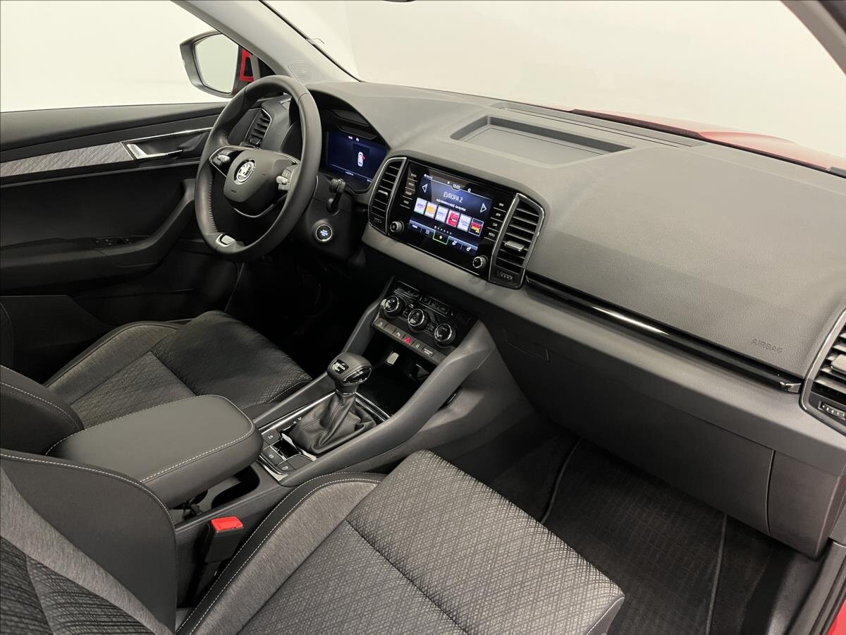 Škoda Karoq SUV / Terénní 2,0 l 110 kw