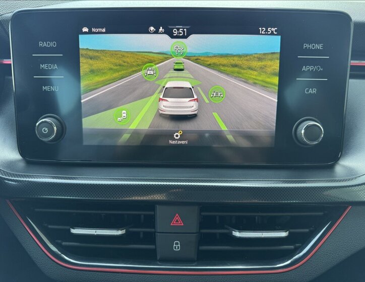 Škoda Scala Hatchback 1,5 l 110 kw