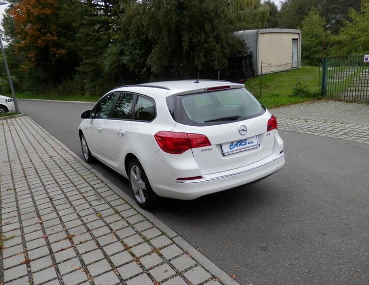 Opel Astra Kombi 1,6 l 81 kw