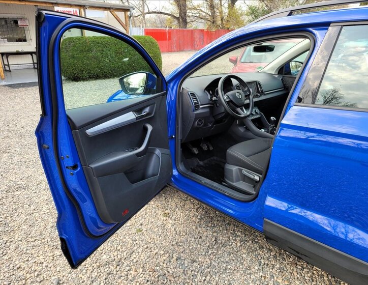 Škoda Karoq SUV / Terénní 1,6 l 85 kw
