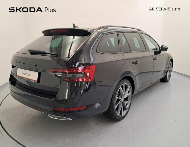 Škoda Superb Kombi 2,0 l 147 kw
