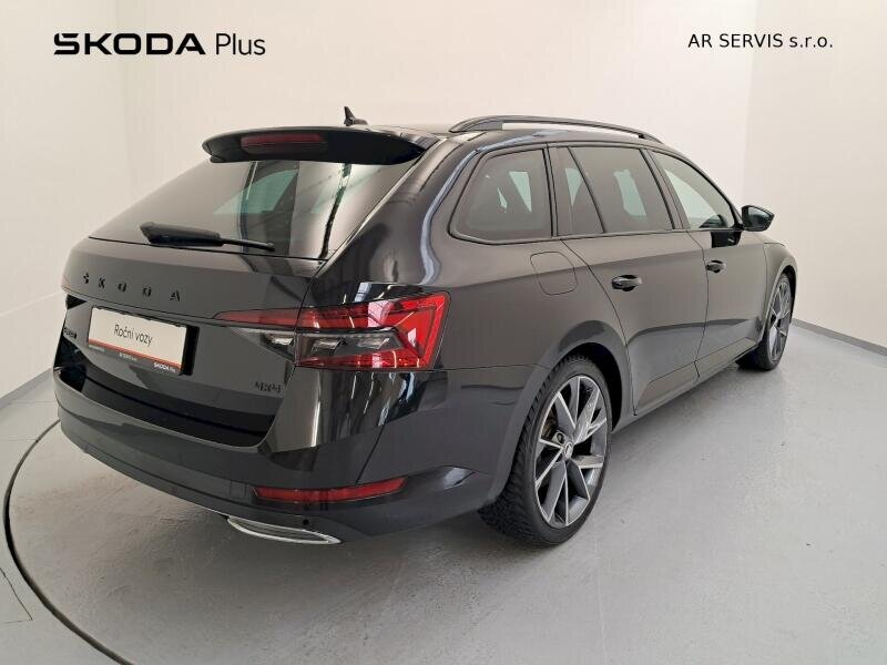 Škoda Superb Kombi 2,0 l 147 kw