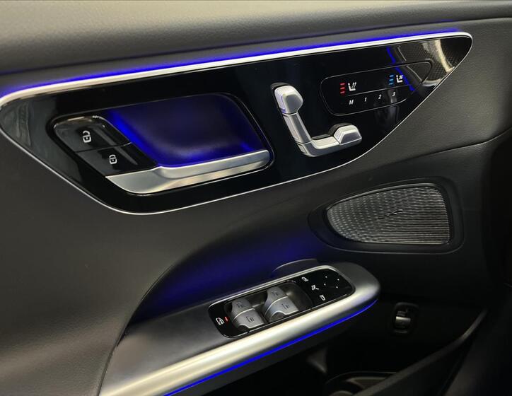 Mercedes-Benz Třídy C 12