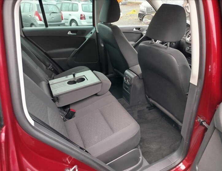 Volkswagen Tiguan SUV 2,0 l 103 kw