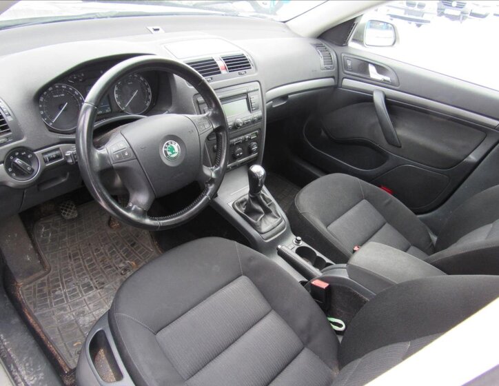 Škoda Octavia Sedan 1,6 l 85 kw