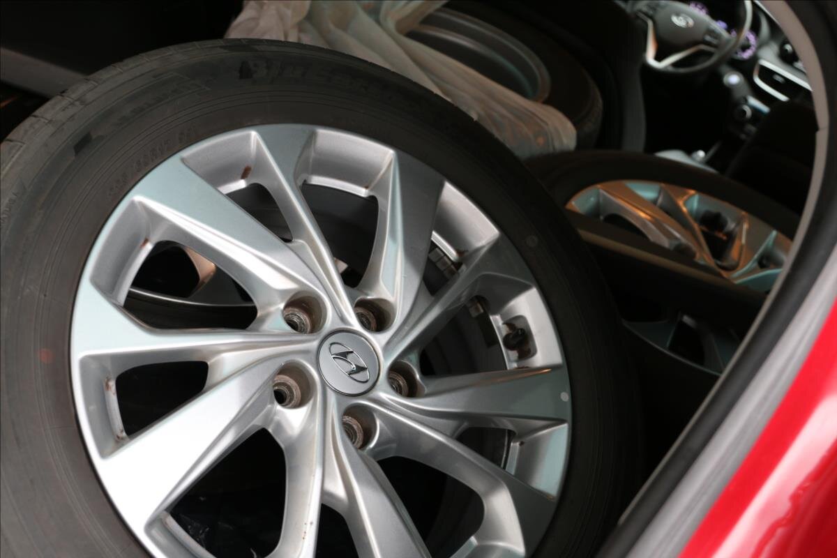 Hyundai Tucson SUV 1,6 l 130 kw