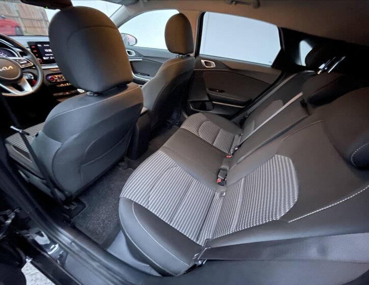 KIA Ceed Hatchback 998,0 74 kw