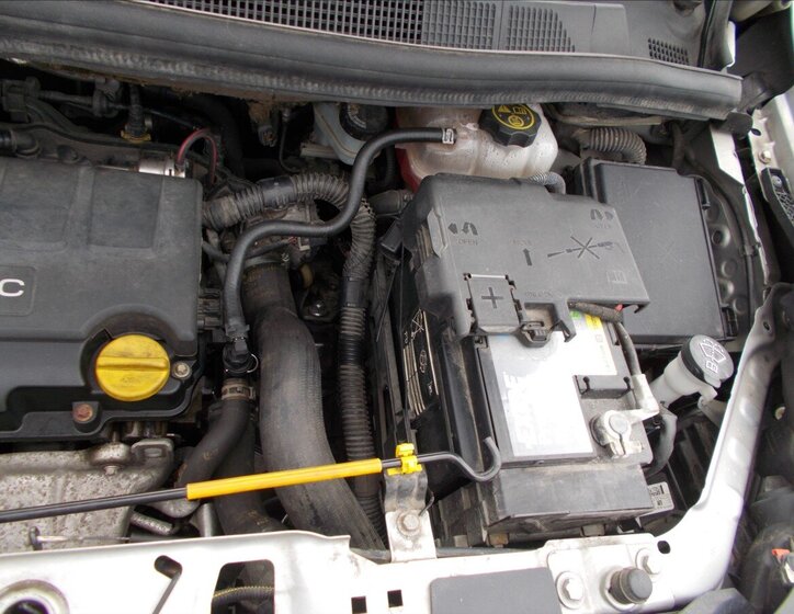 Opel Meriva MPV 1,4 l 88 kw