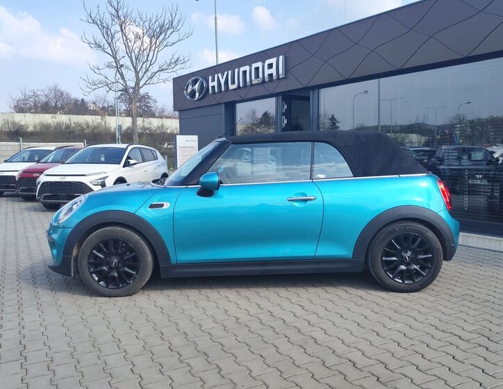 Mini Cooper Hatchback 1,5 l 85 kw